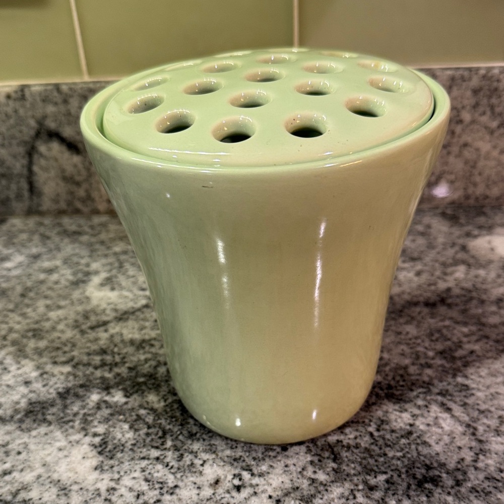 Southern Living Green Ceramic Flower Frog